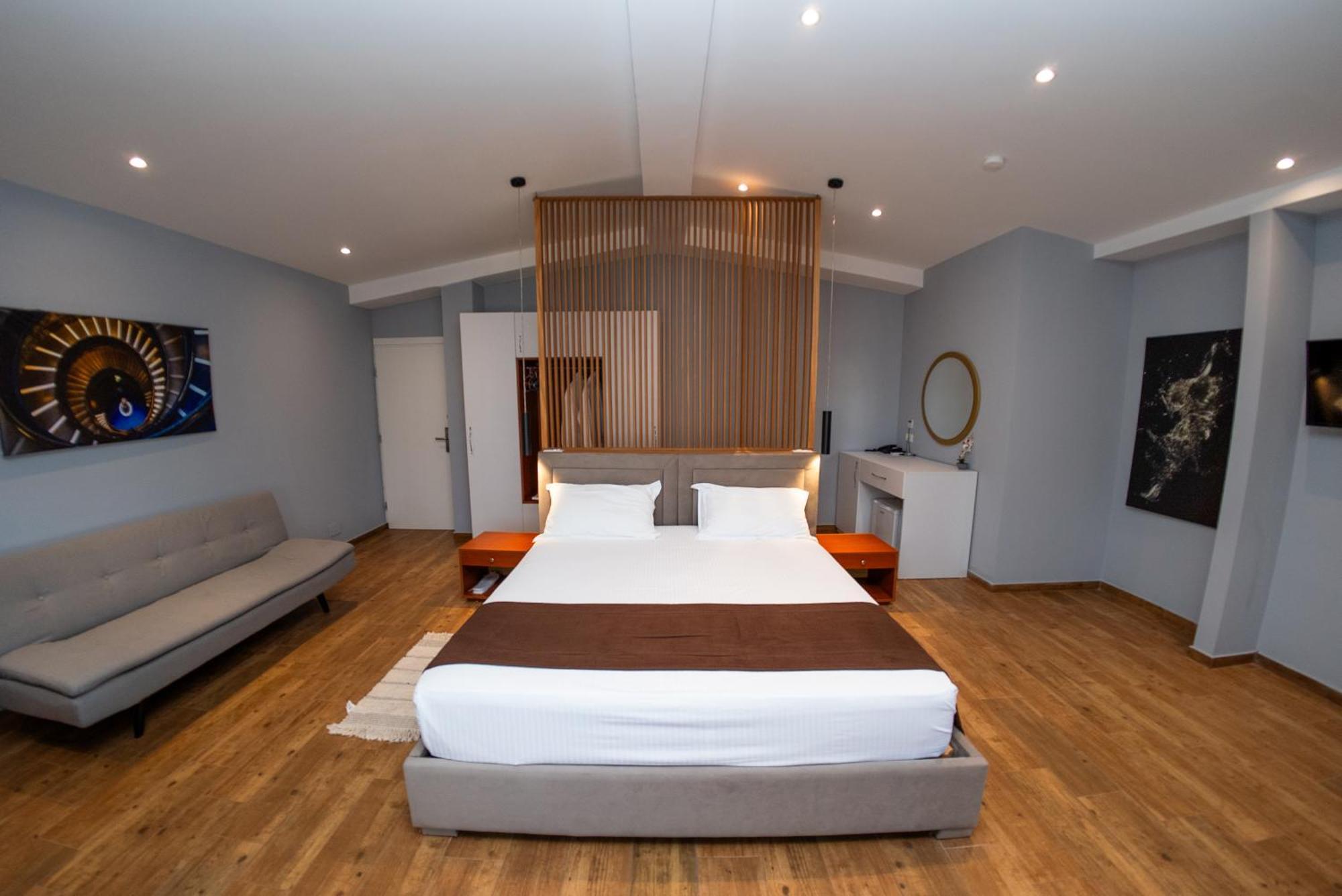 Olivar Hotel Tirana Selitë e Vogël Eksteriør bilde