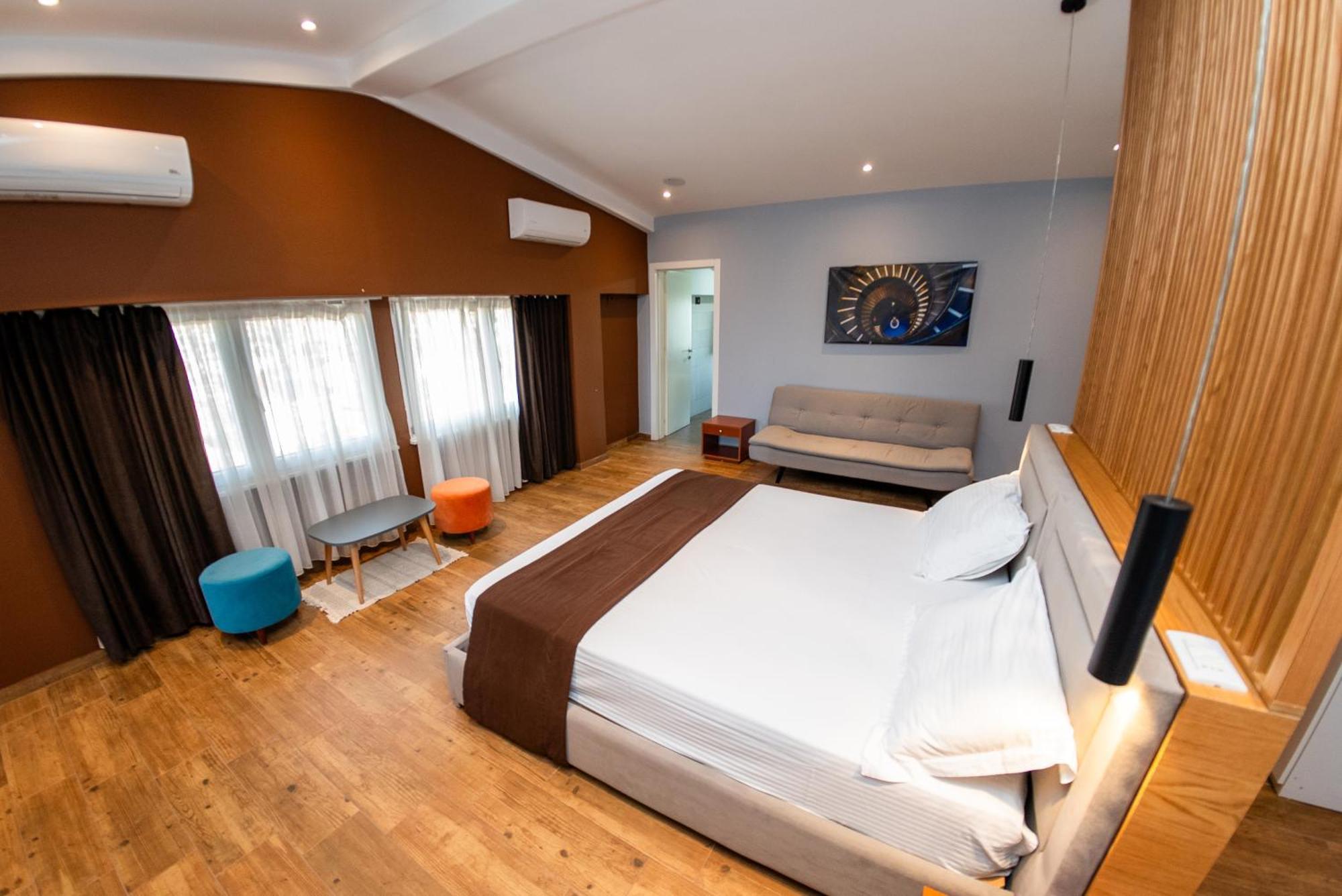 Olivar Hotel Tirana Selitë e Vogël Eksteriør bilde