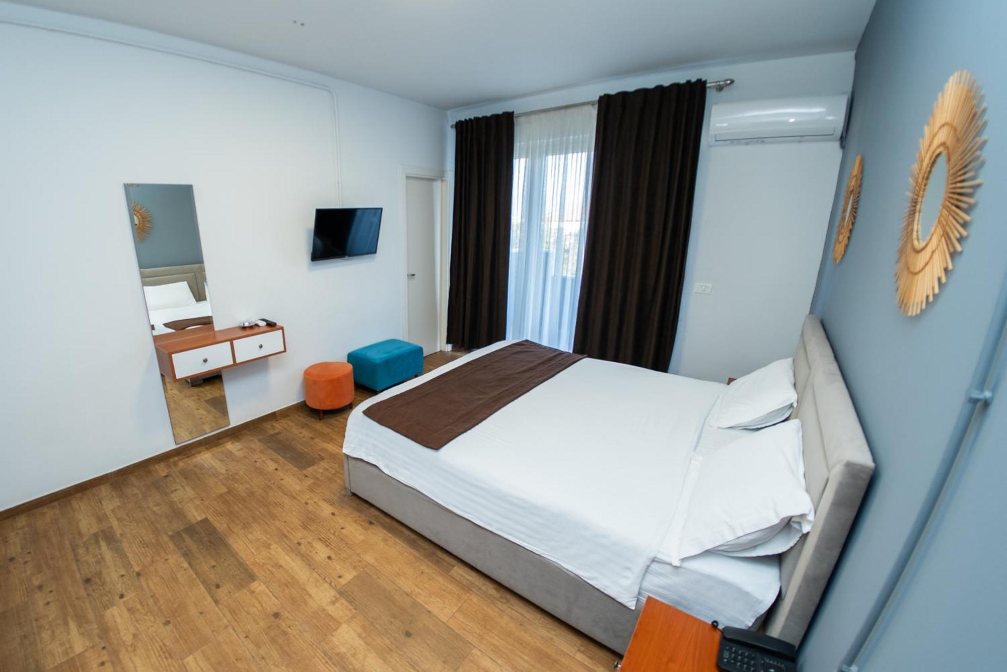 Olivar Hotel Tirana Selitë e Vogël Eksteriør bilde
