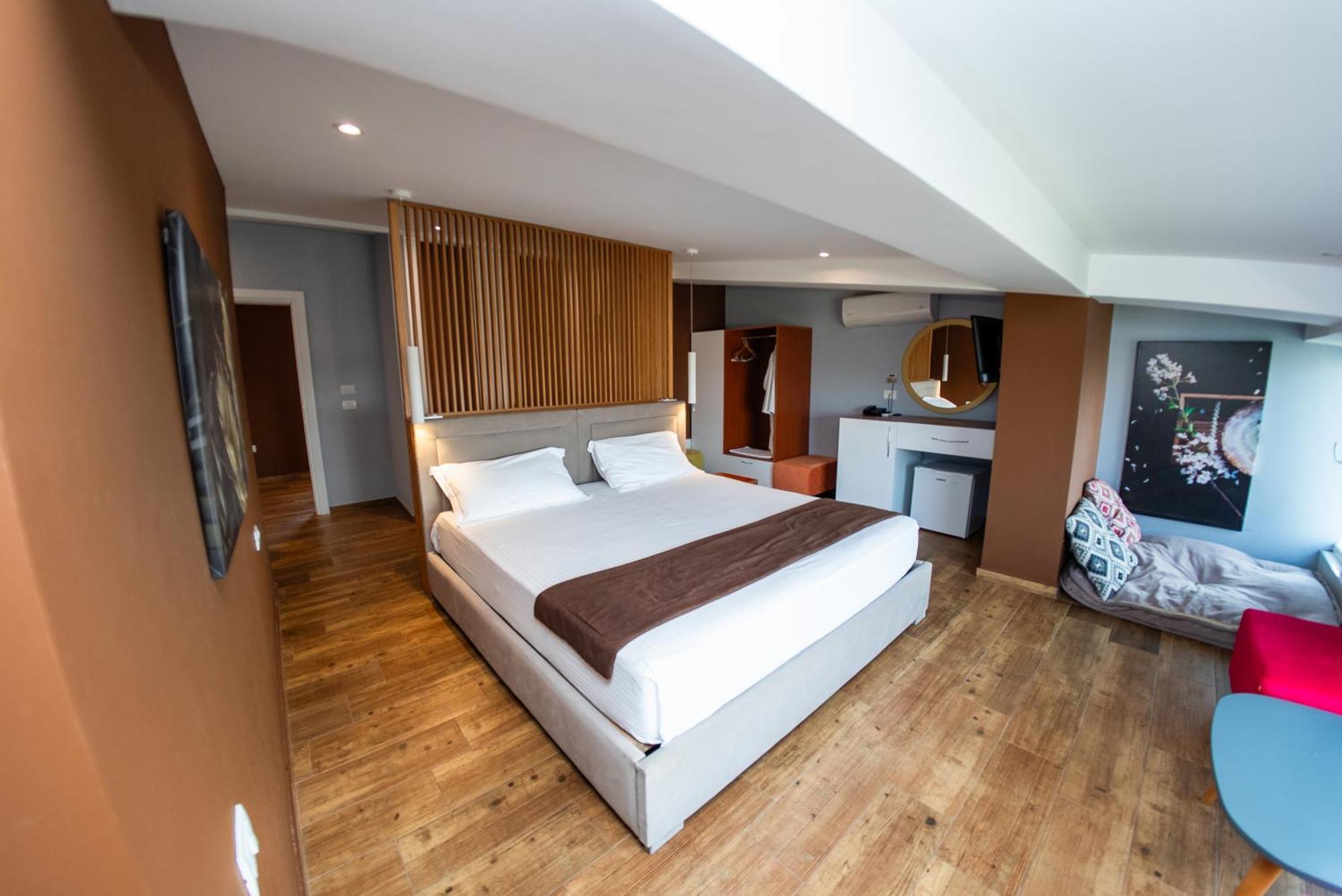Olivar Hotel Tirana Selitë e Vogël Eksteriør bilde