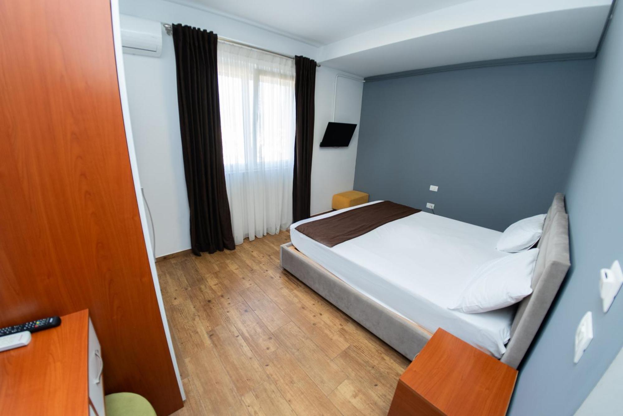 Olivar Hotel Tirana Selitë e Vogël Eksteriør bilde