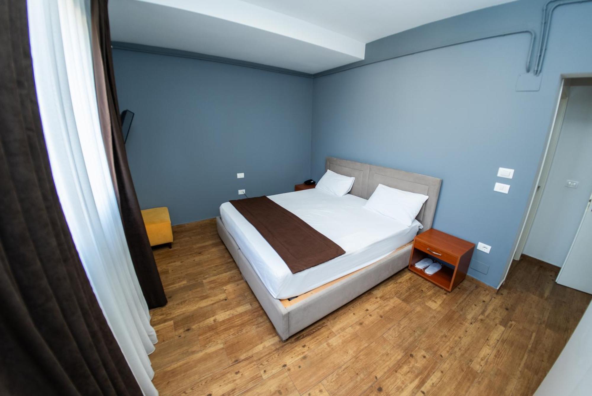 Olivar Hotel Tirana Selitë e Vogël Eksteriør bilde