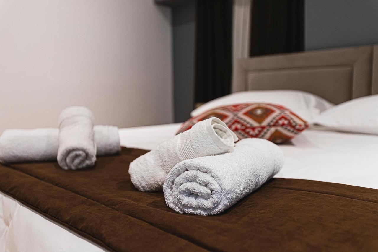 Olivar Hotel Tirana Selitë e Vogël Eksteriør bilde