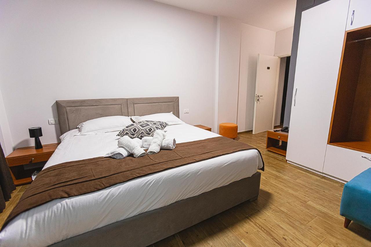 Olivar Hotel Tirana Selitë e Vogël Eksteriør bilde